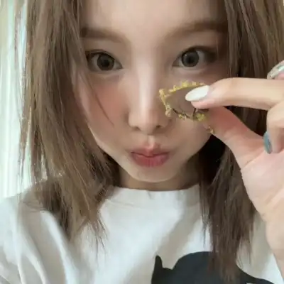 訾幻灵